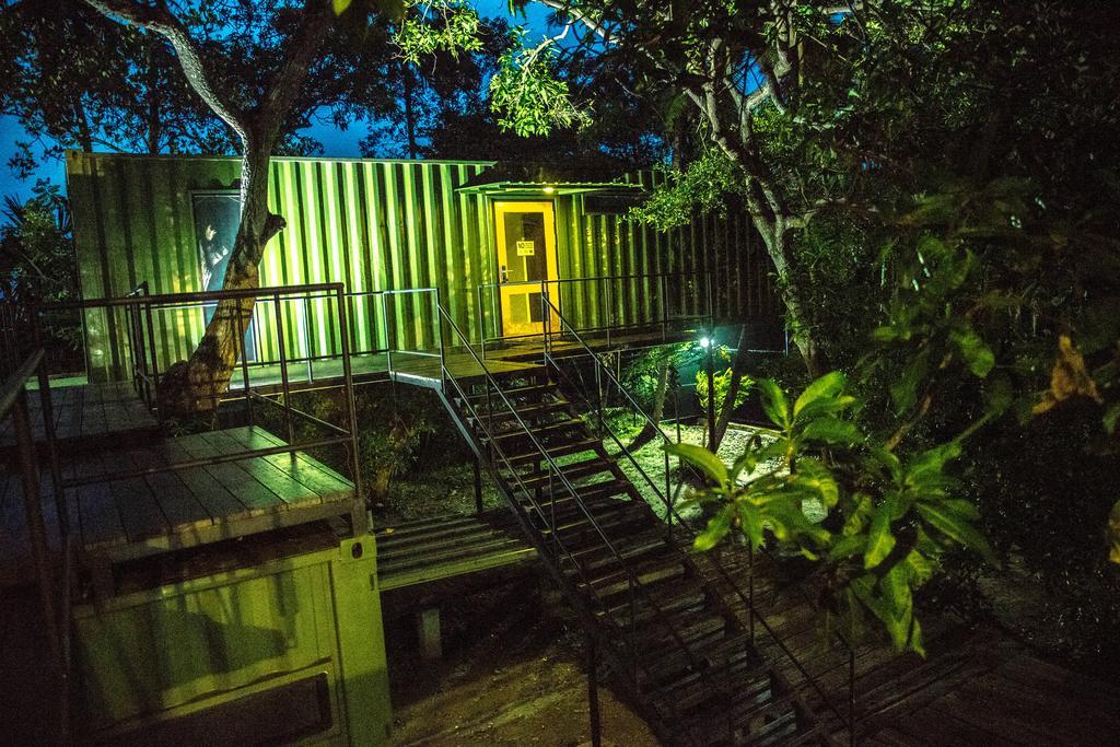 Hangover Hostels @ Colombo Intl Airport Katunayaka Eksteriør bilde