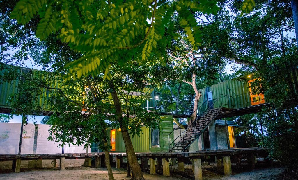 Hangover Hostels @ Colombo Intl Airport Katunayaka Eksteriør bilde