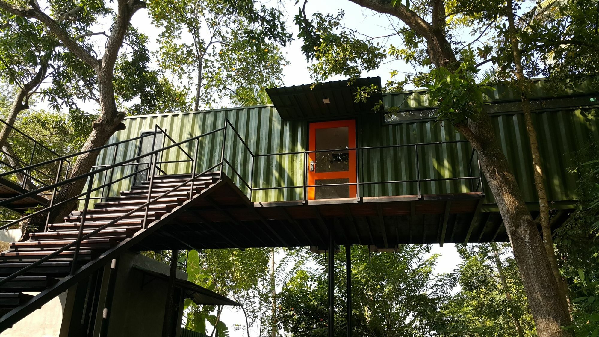 Hangover Hostels @ Colombo Intl Airport Katunayaka Eksteriør bilde